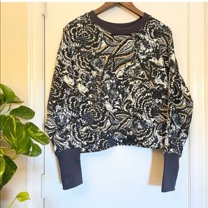 NWT Joie Blue Paisley Floral Cropped Crewneck Sweatshirt Cozy Winter Fall Medium